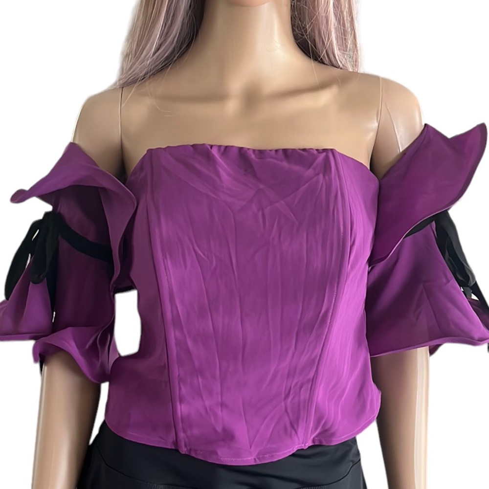 Lulumari WIRED RUFFLE OFF SHOULDER TOP - Picture 3 of 10